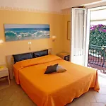 Hotel La Pineta Marina dʼAndora