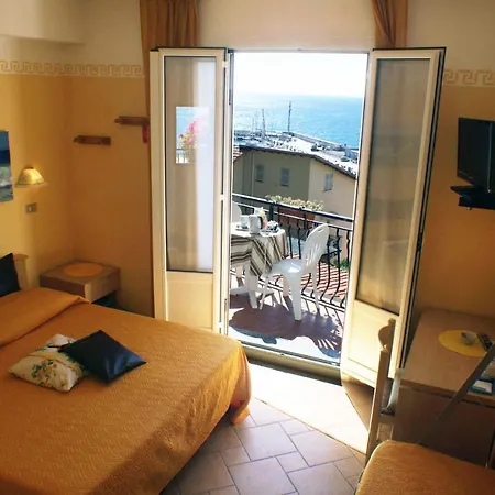 La Pineta Hotel 3*