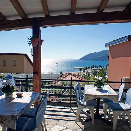 La Pineta Hotel 3*